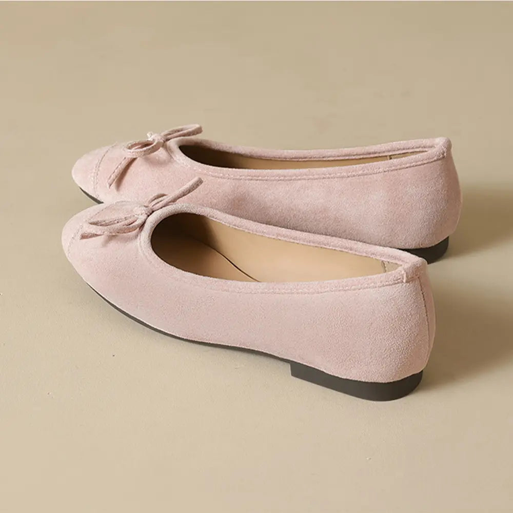 Bow Flats in the French Style