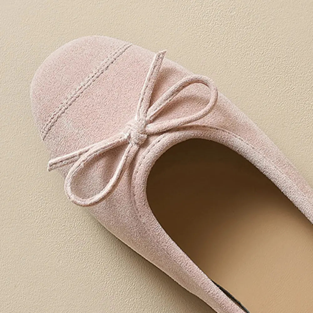 Bow Flats in the French Style